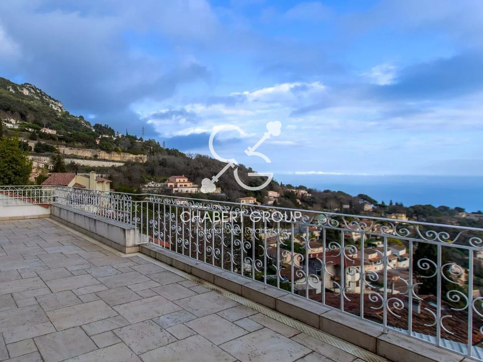 Villa i La Turbie, Alpes-Maritimes - foto 1