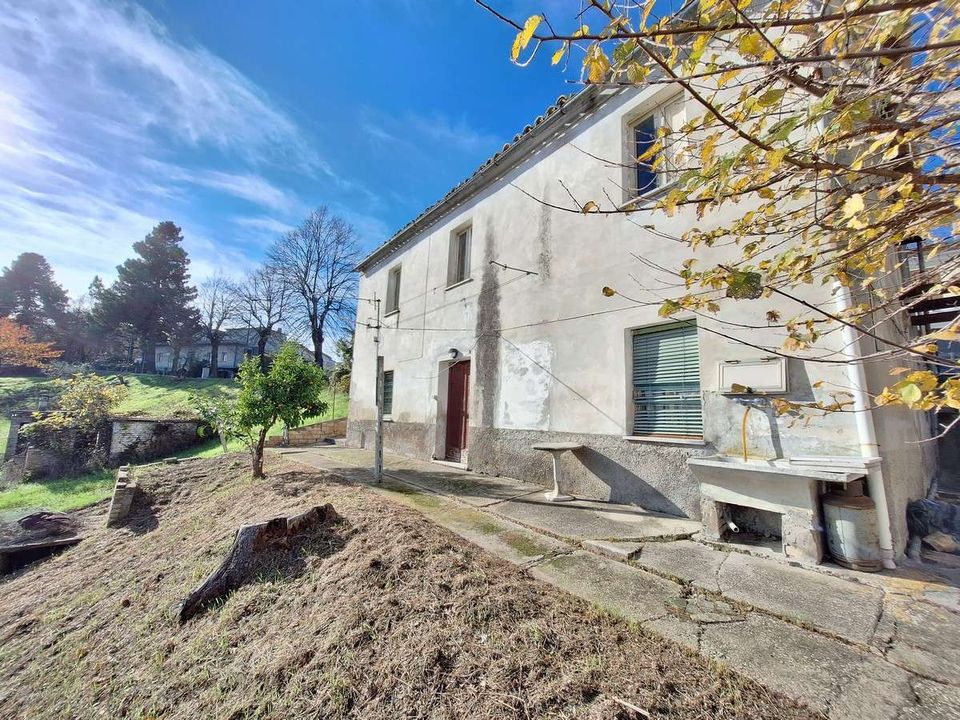 Villa i Penne, Pescara - bilde 1