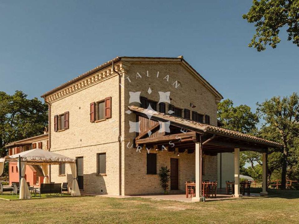 Villa i San Lorenzo In Campo, Pesaro and Urbino - foto 2