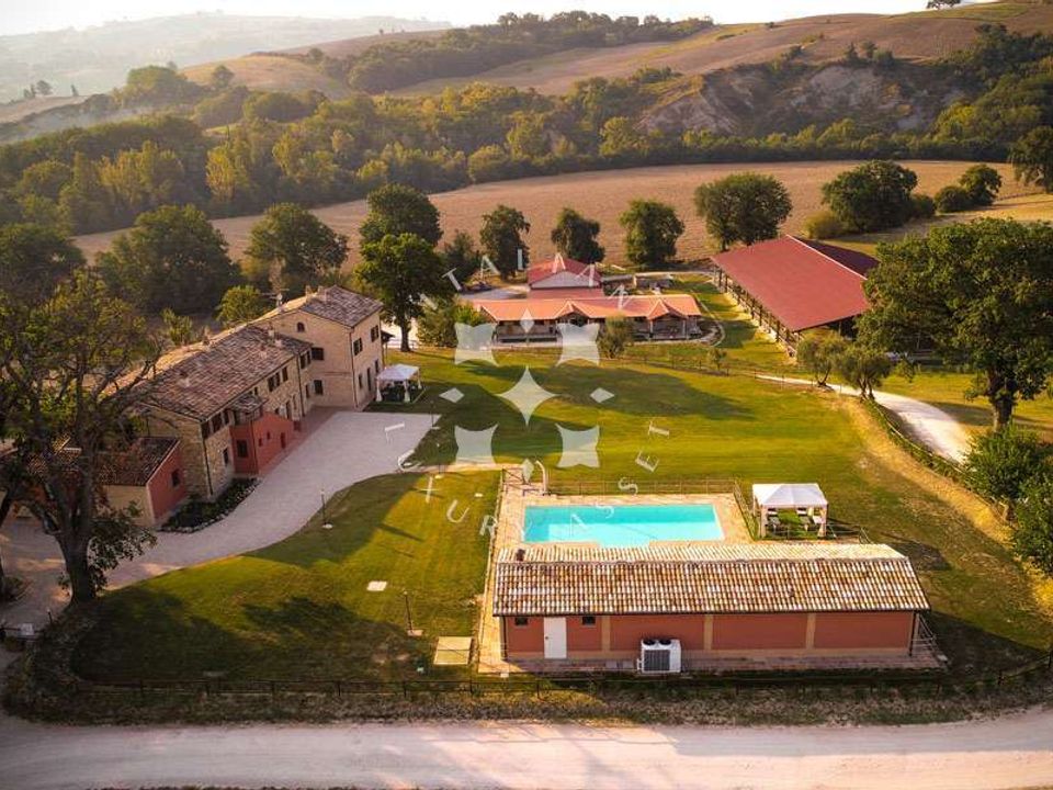 Villa i San Lorenzo In Campo, Pesaro and Urbino - foto 3