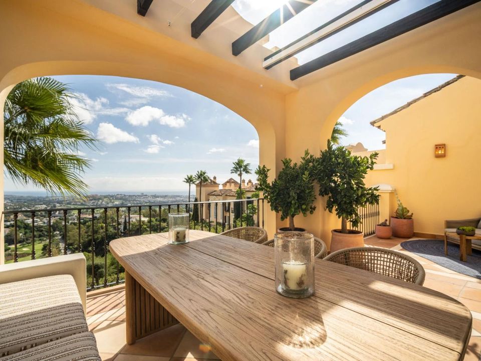 Penthouse i Benahavis, Malaga - foto 1