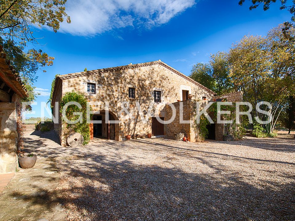 Herregård i Cabanelles, Gerona - bilde 2