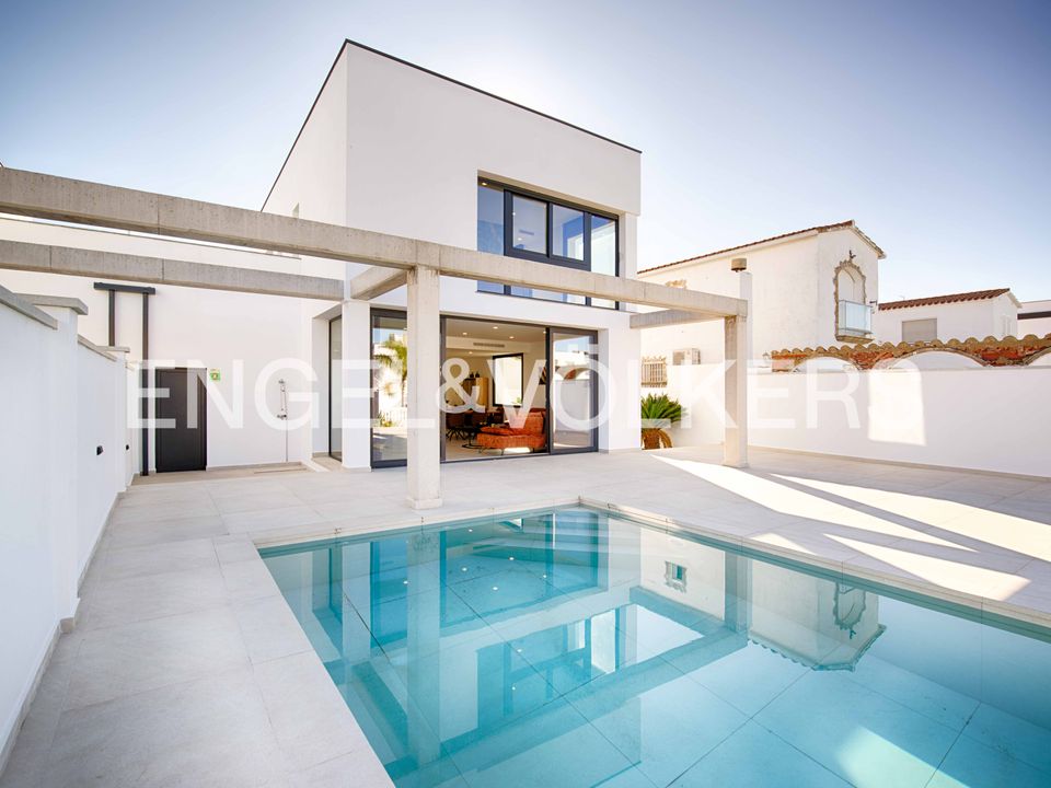 Villa i Empuriabrava, Gerona - foto 2