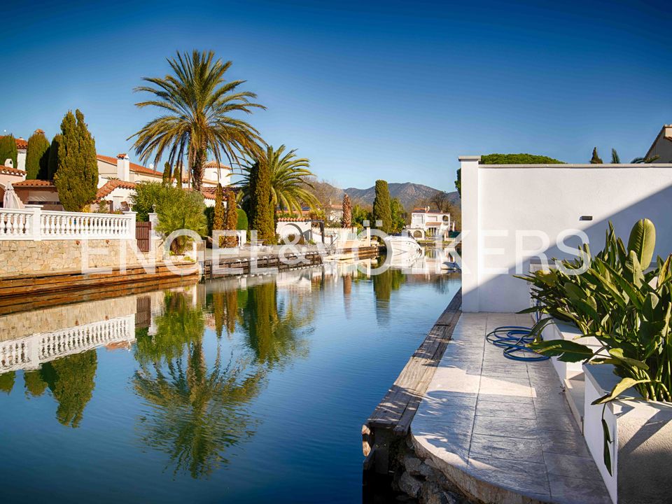 Villa i Empuriabrava, Gerona - foto 5