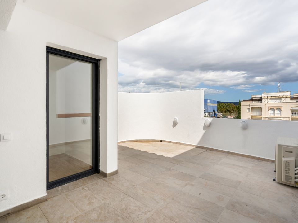 Rækkehus i Empuriabrava, Gerona - foto 4