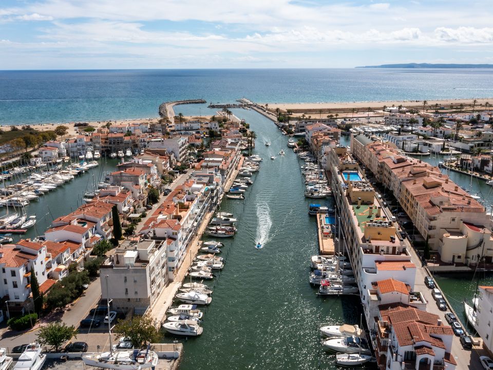 Rækkehus i Empuriabrava, Gerona - foto 1