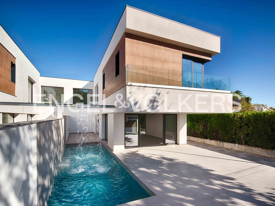Villa i Empuriabrava, Gerona - foto 1