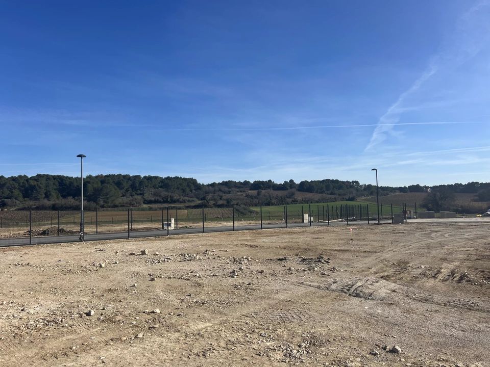 Helårsgrund i Aigues-Vives, Gard - foto 2