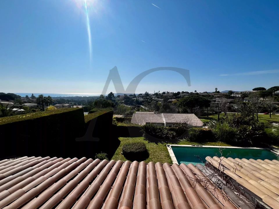 Villa i Villeneuve-Loubet, Alpes-Maritimes - foto 4