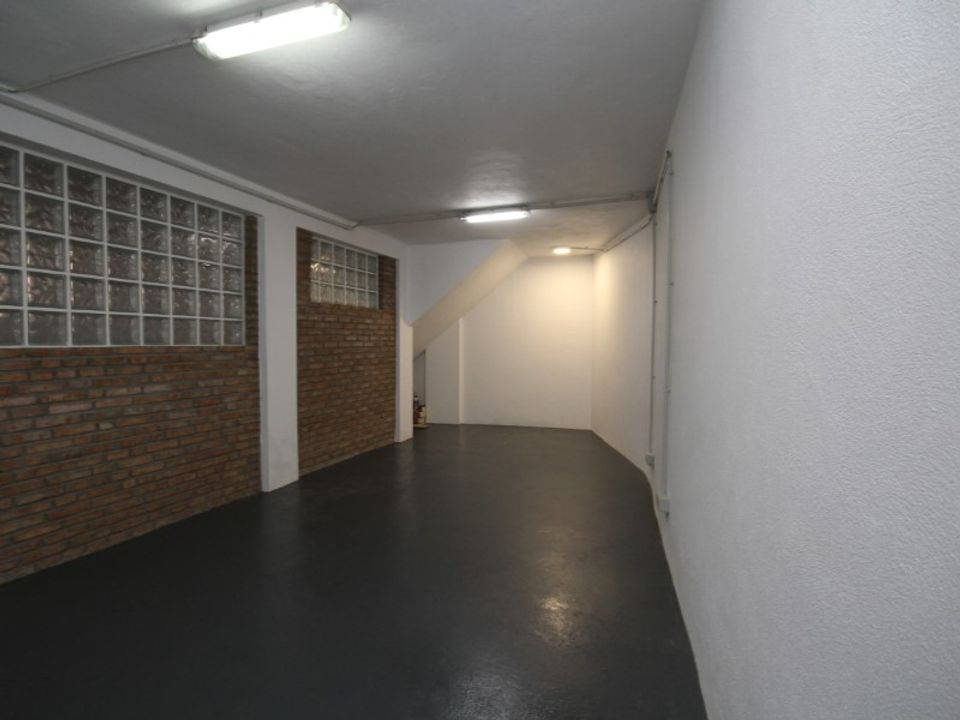Garage i Carcavelos, Lisbon - foto 3
