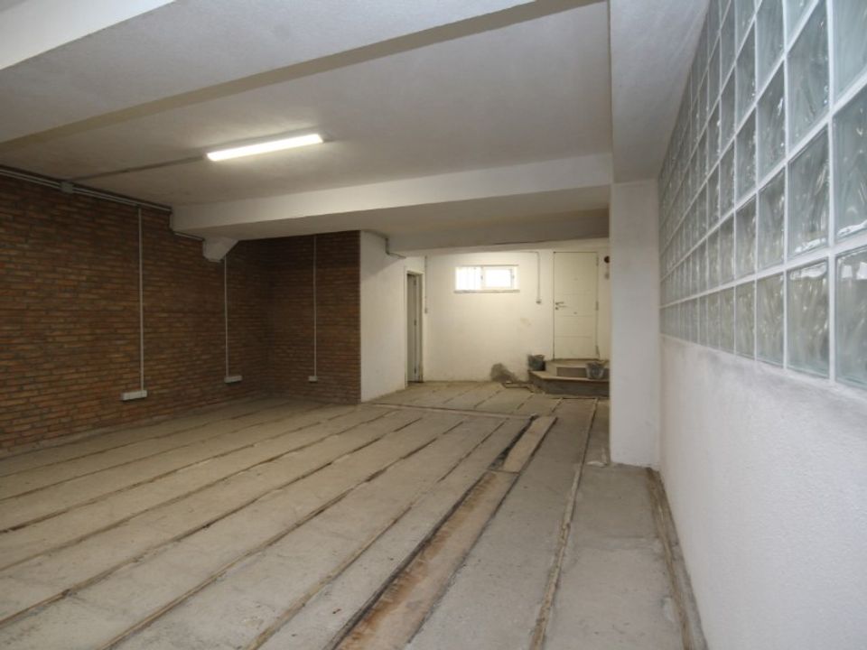 Garage i Carcavelos, Lisbon - foto 4