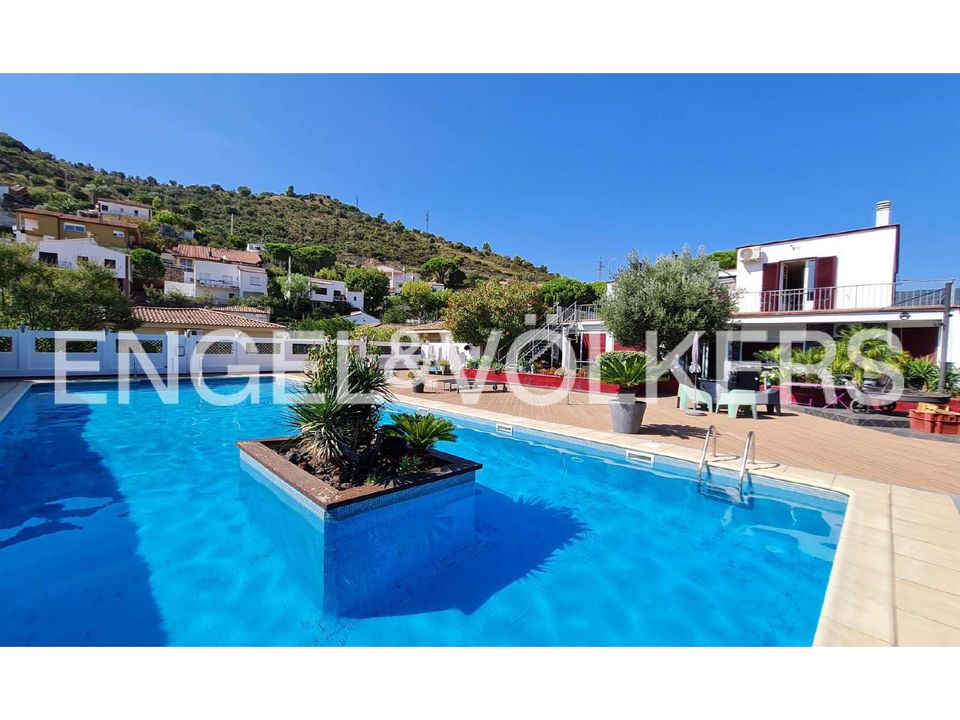 Villa i Villa Colera, Gerona - foto 1