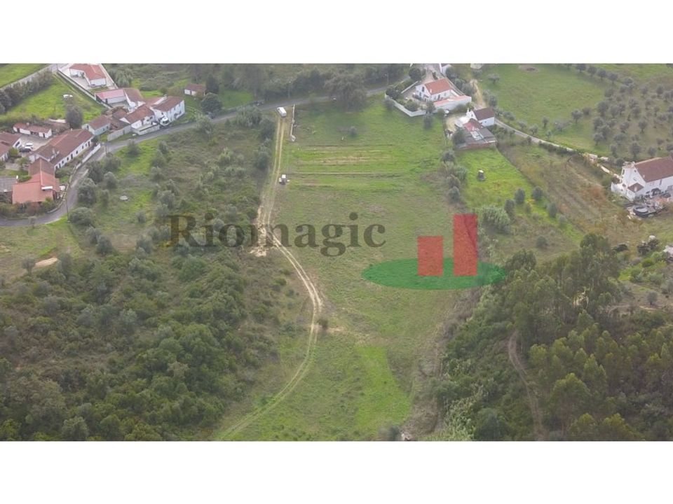 Helårsgrund i Rio Maior, Santarem - foto 1