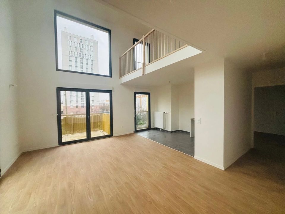 Villa i Stains, Seine-Saint-Denis - bilde 1