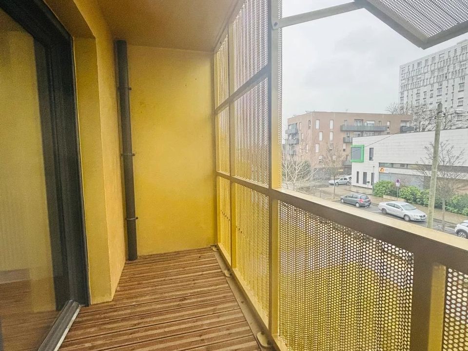 Villa i Stains, Seine-Saint-Denis - bilde 4