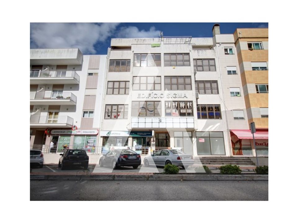 Erhvervsejendom i Oliveira do Bairro, Aveiro - foto 5