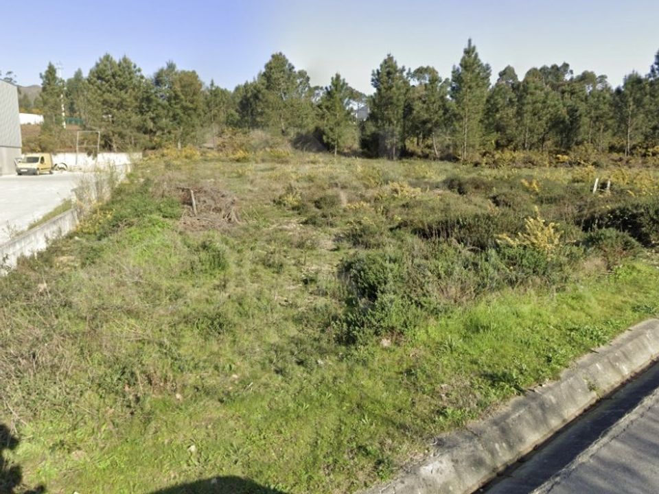 Erhvervsejendom i Gandra e Taiao, Viana do Castelo - foto 1