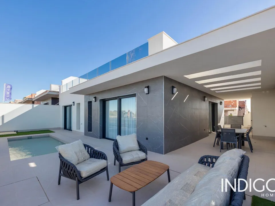 Villa a Torrevieja, Alicante - foto 1