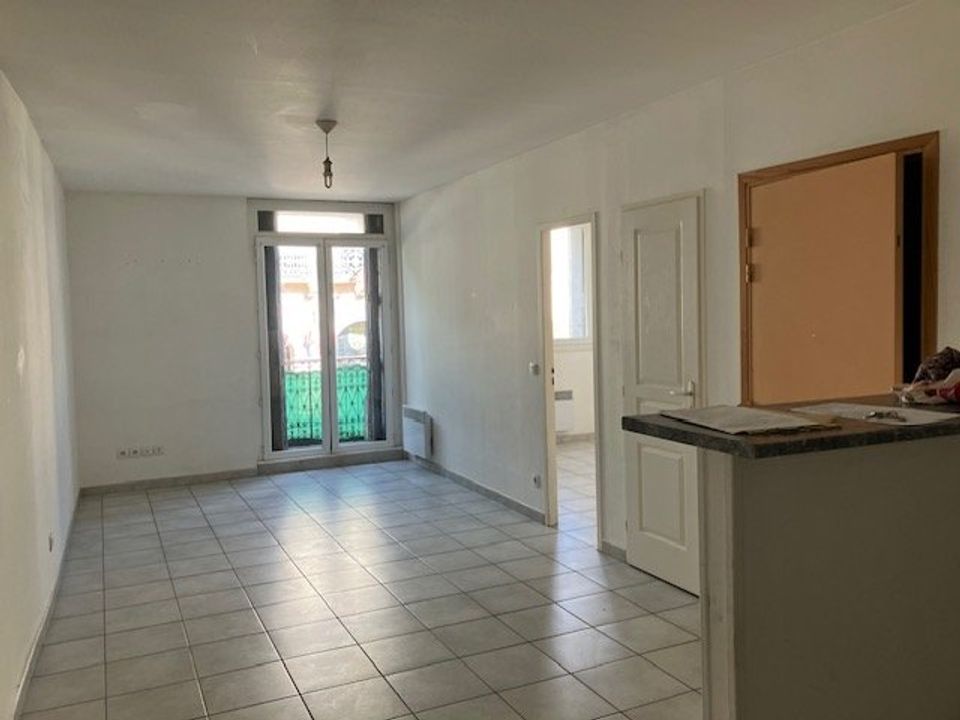 Erhvervsejendom i Saint-André-de-Sangonis, Herault - foto 1