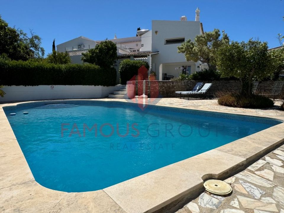 Villa i Alcantarilha, Faro - foto 1