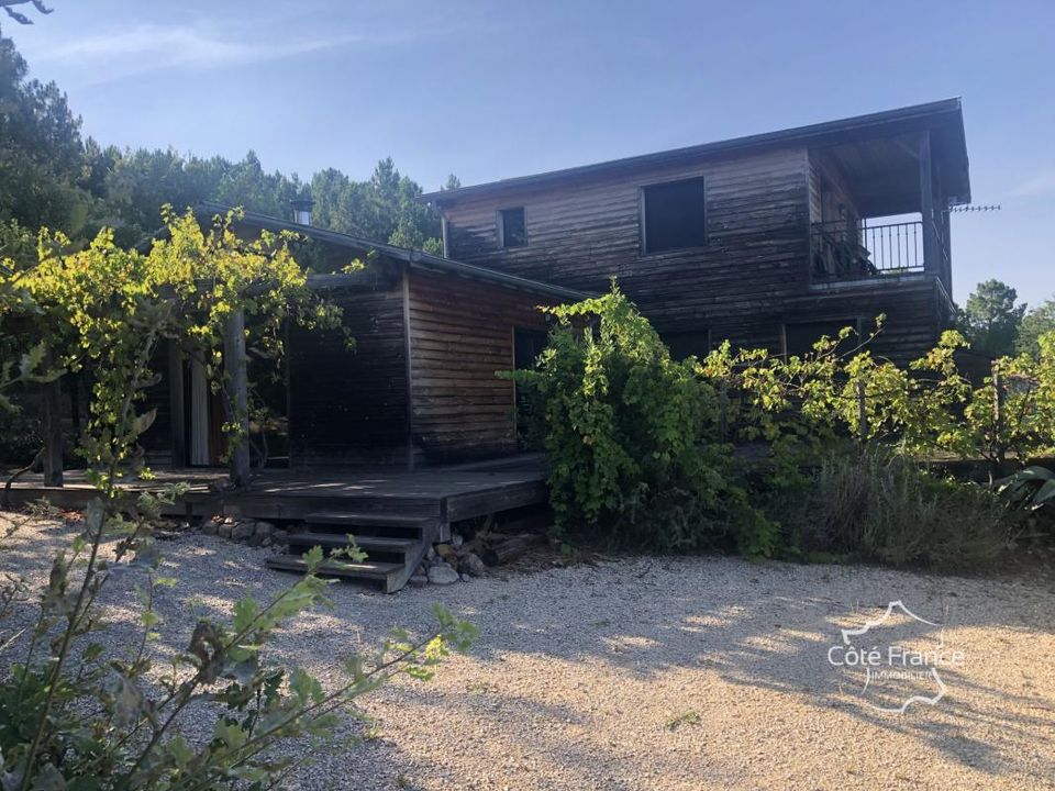 Villa i Saint-Paul-le-Jeune, Ardeche - bilde 1