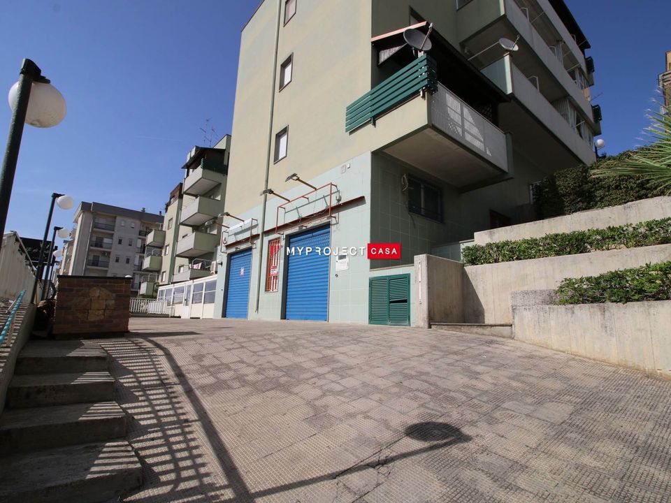 Erhvervsejendom i Martina Franca, Taranto - foto 2