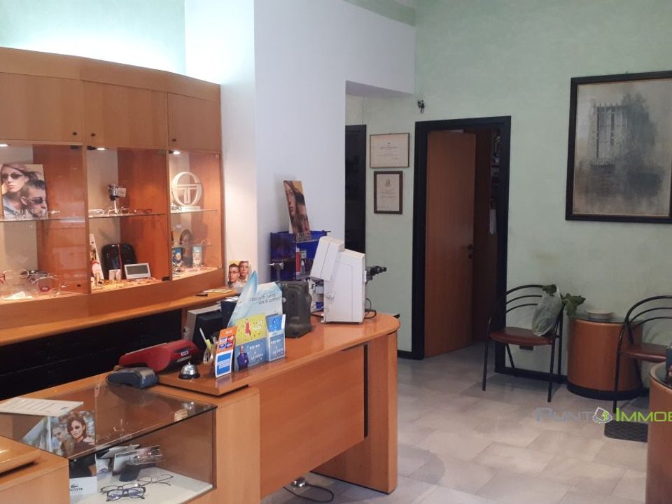 Erhvervsejendom i Brindisi, Brindisi - foto 3