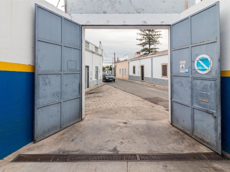 Erhvervsejendom i Santa Barbara de Nexe, Faro - foto 4