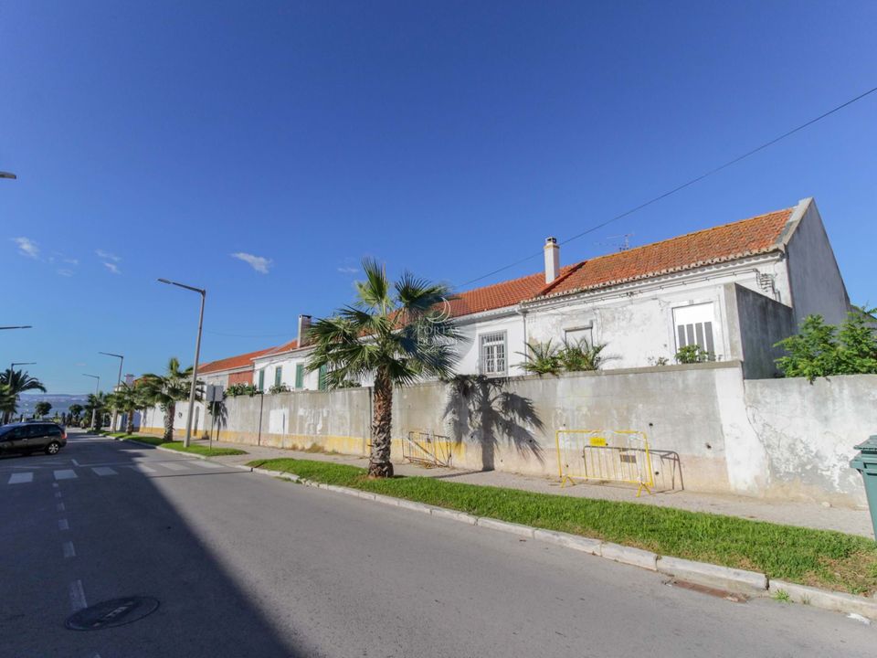 Helårsgrund i Alcochete, Setubal - foto 1
