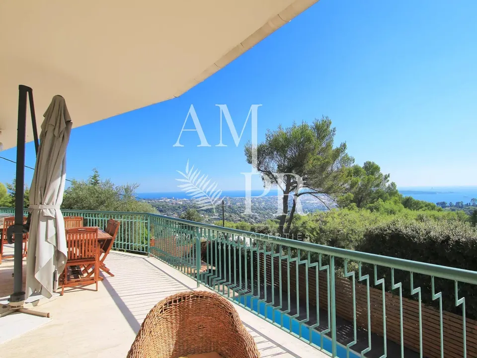 Villa i Golfe-Juan, Alpes-Maritimes - foto 2