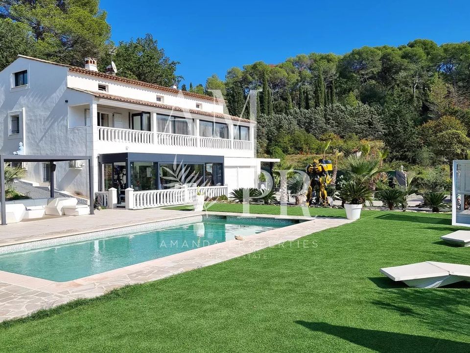 Villa i Mougins, Alpes-Maritimes - foto 1