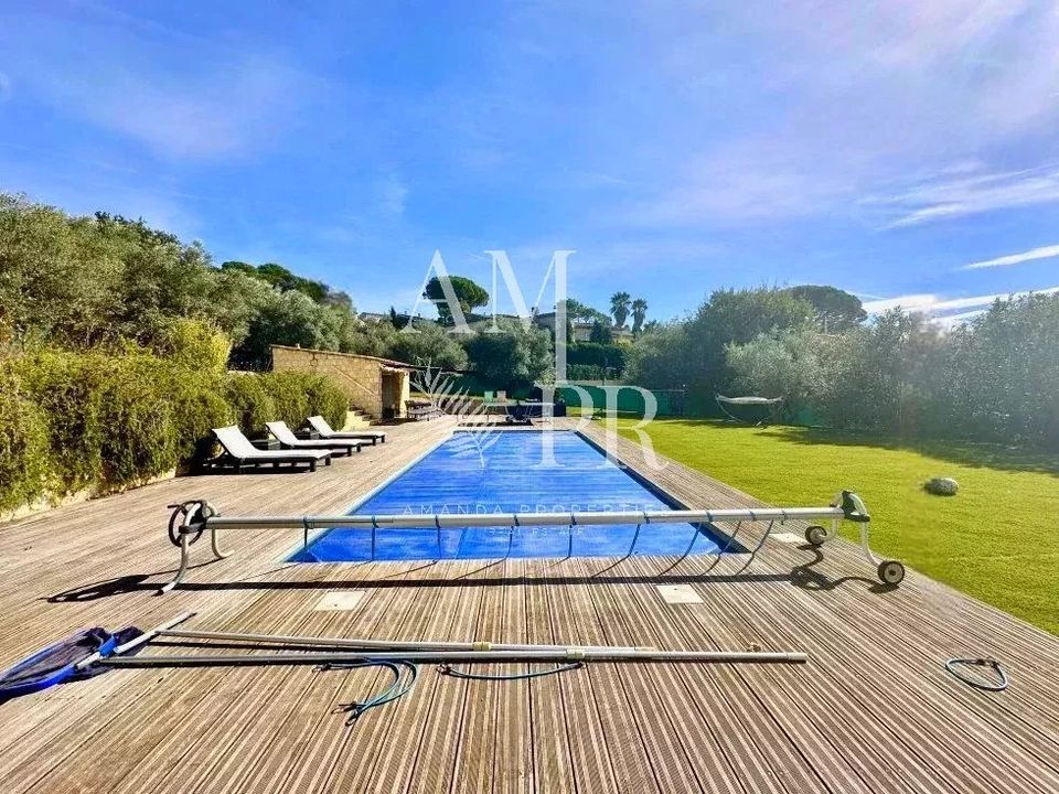 Villa i Mougins, Alpes-Maritimes - foto 1