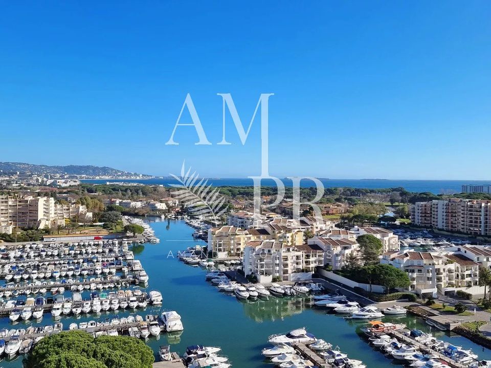 Lejlighed i Mandelieu-la-Napoule, Alpes-Maritimes - foto 1