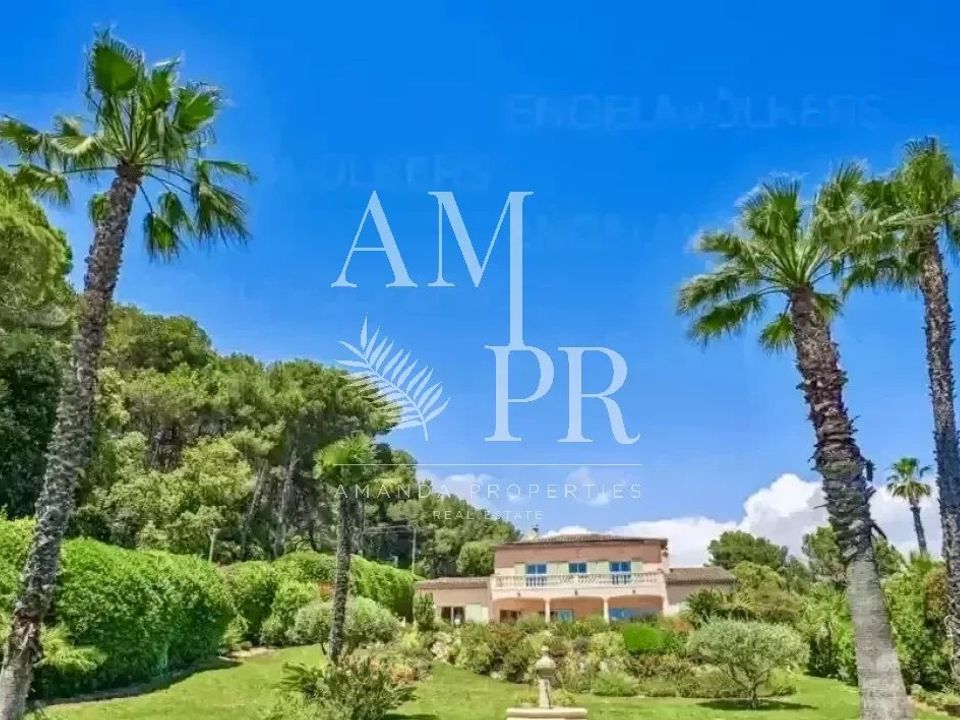 Villa i Vallauris, Alpes-Maritimes - foto 1
