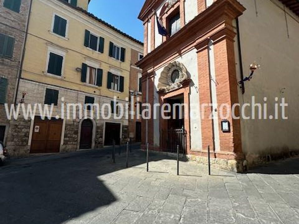Erhvervsejendom i Siena, Siena - foto 5