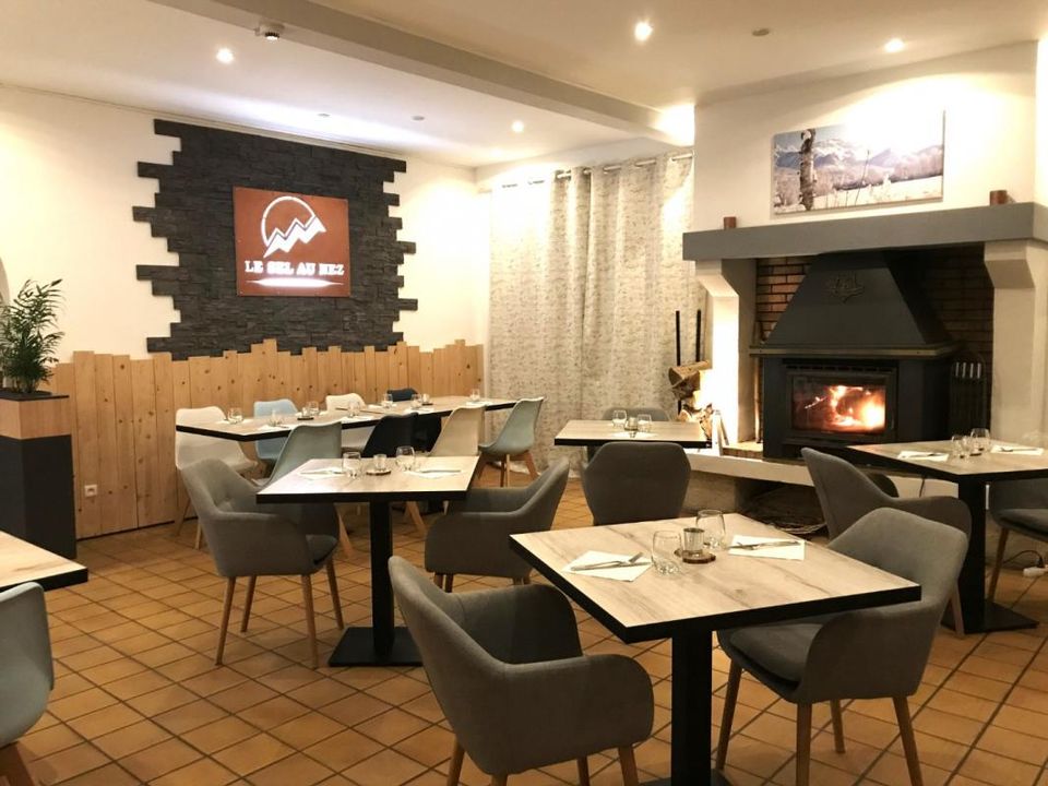 L'establiment comercial a Selonnet, Alpes-de-Haute-Provence - foto 2