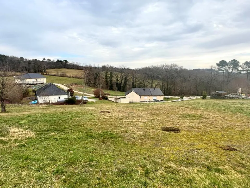 Terra a Sainte-Fereole, Correze - foto 1
