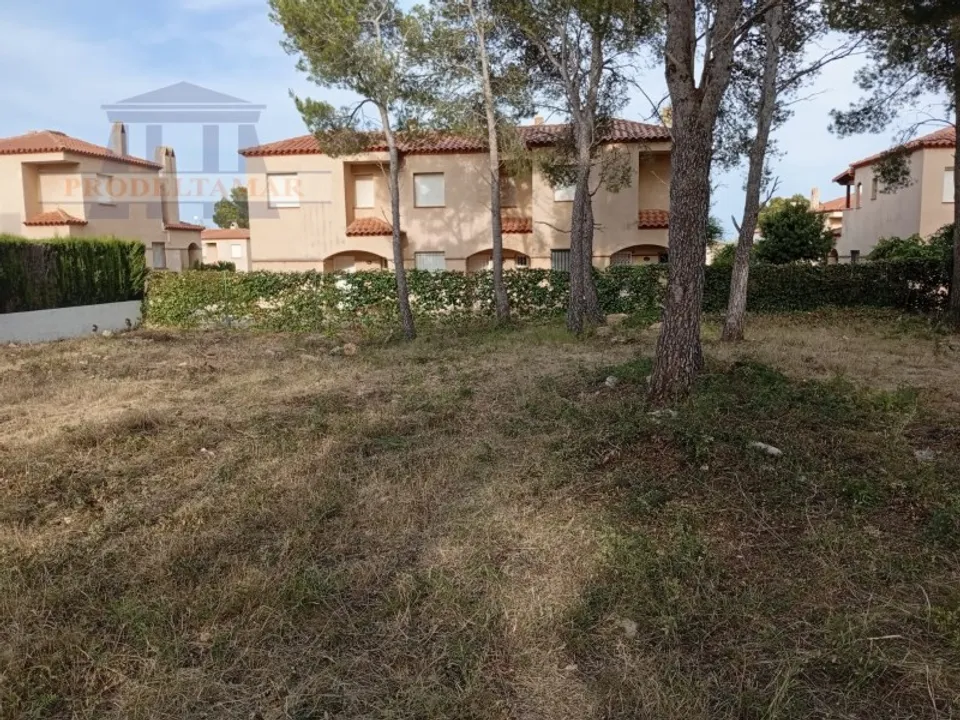 Helårsgrund i Les Planes Del Rei, Tarragona - foto 1