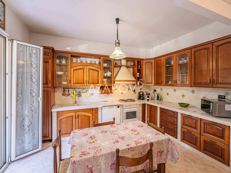 Lejlighed i Ventimiglia, Imperia - foto 4