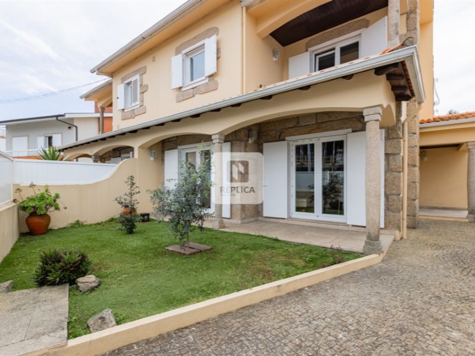 Byhus i Vila Nova da Telha, Porto - foto 1