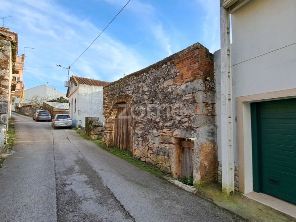 Helårsgrund i Mira de Aire, Leiria - foto 2