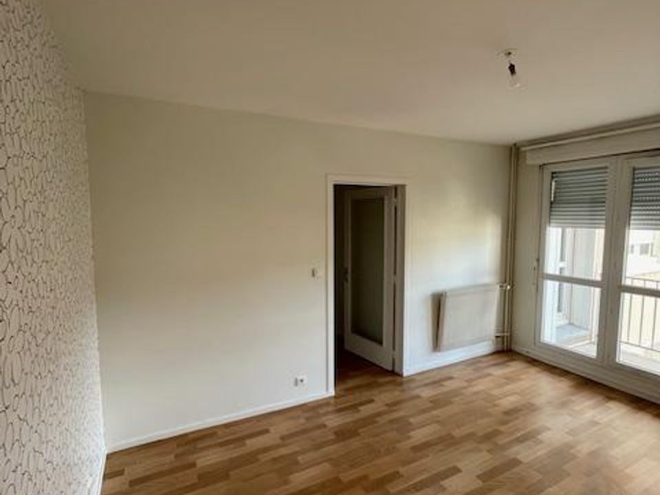 Lejlighed i Beaumont, Puy-de-Dome - foto 1