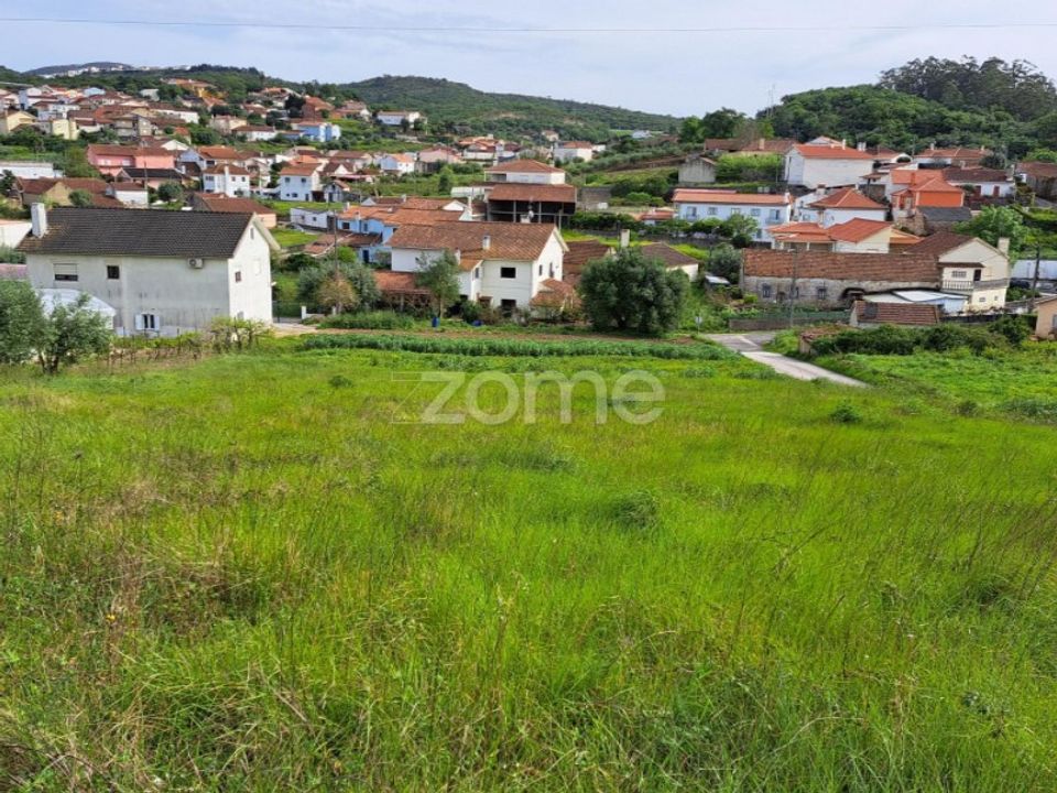 Helårsgrund i Batalha, Leiria - foto 1