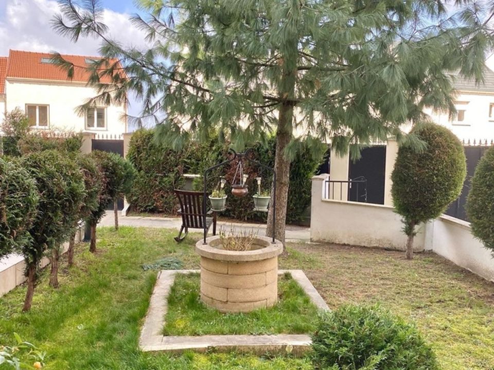 Lejlighed i Rosny-sous-Bois, Seine-Saint-Denis - foto 2