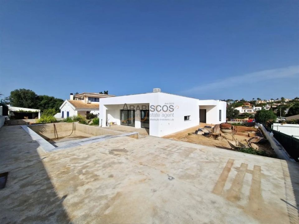 Villa i Mexilhoeira Grande, Faro - foto 1
