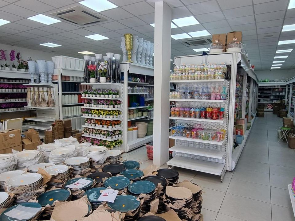 L'establiment comercial a Saint-Andre, La Reunion - foto 3