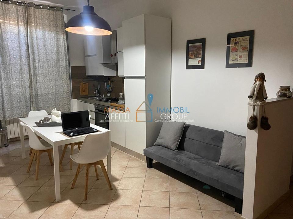 Lejlighed i Carrara, Massa and Carrara - foto 1