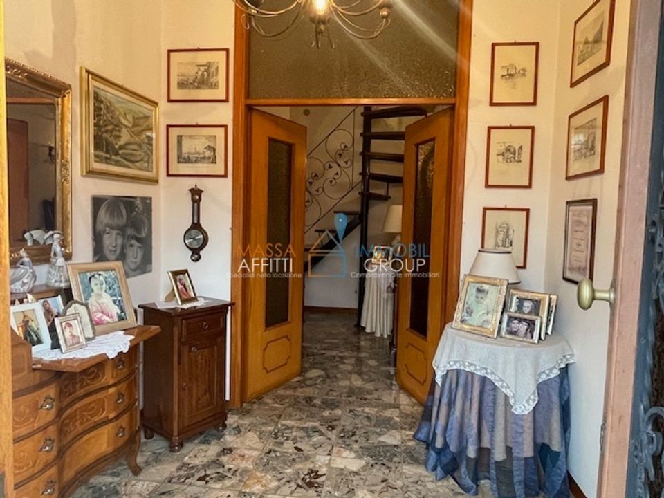 Casa de pueblo en Massa, Massa and Carrara - foto 2