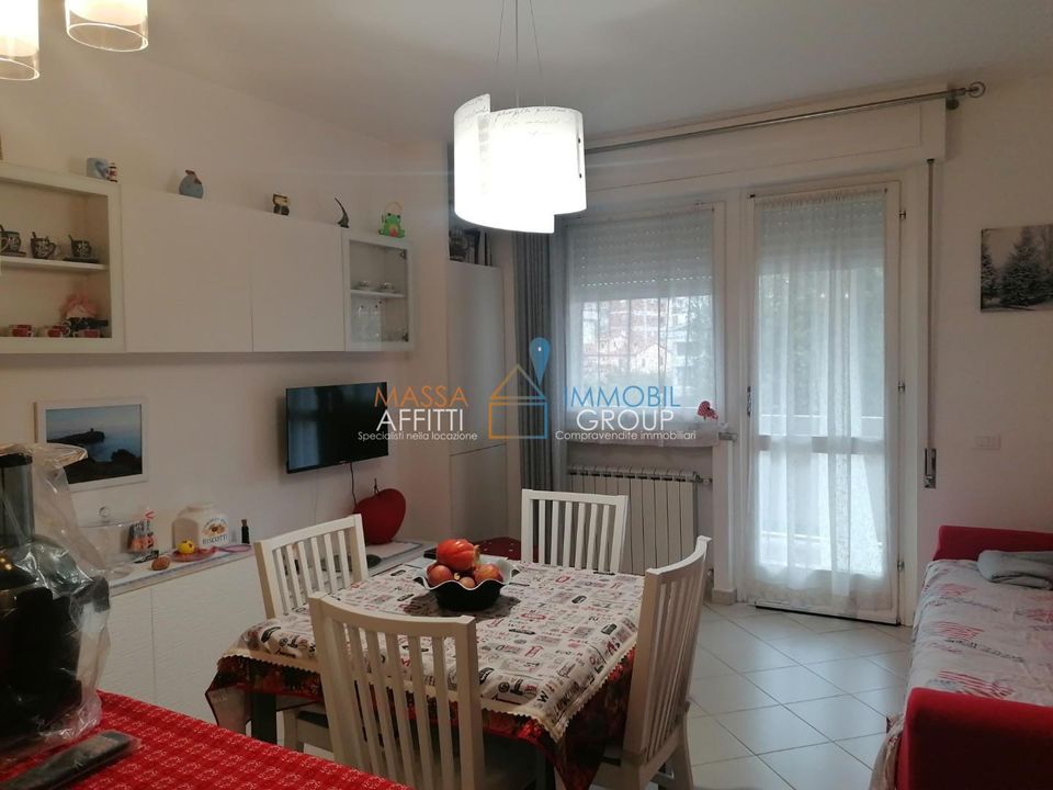 Lejlighed i Carrara, Massa and Carrara - foto 1
