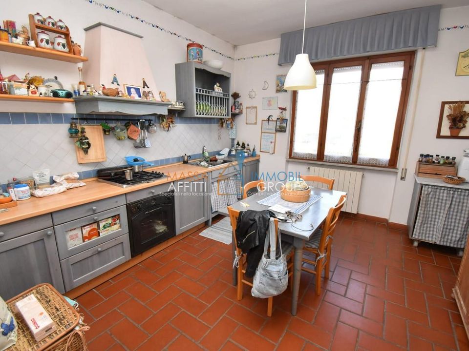 Byhus i Massa, Massa and Carrara - foto 2